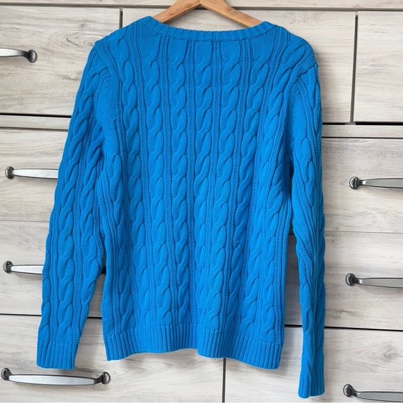 Gorgeous cable knit sweater by Lands’s End perfect as a pop of color size M - Picture 2 of 9